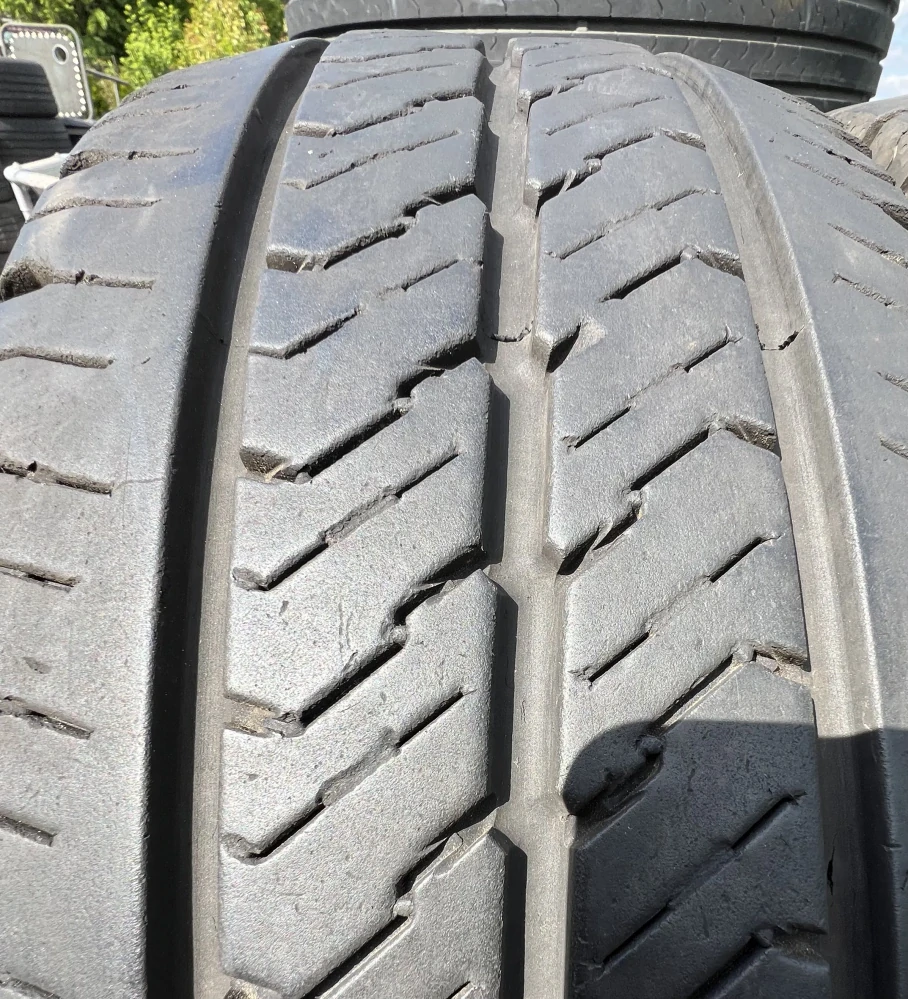 215/70 R15C 109/107S Barum Vanis 3 (0923)