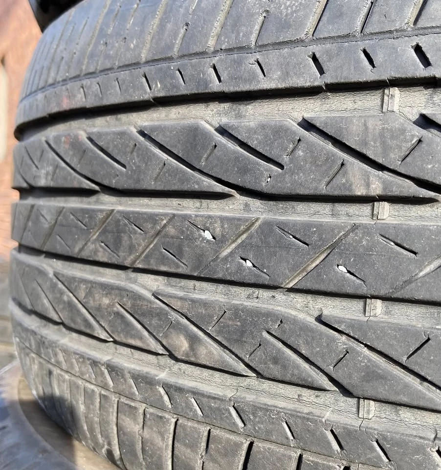 215/60 R17 96H Bridgestone (3718)