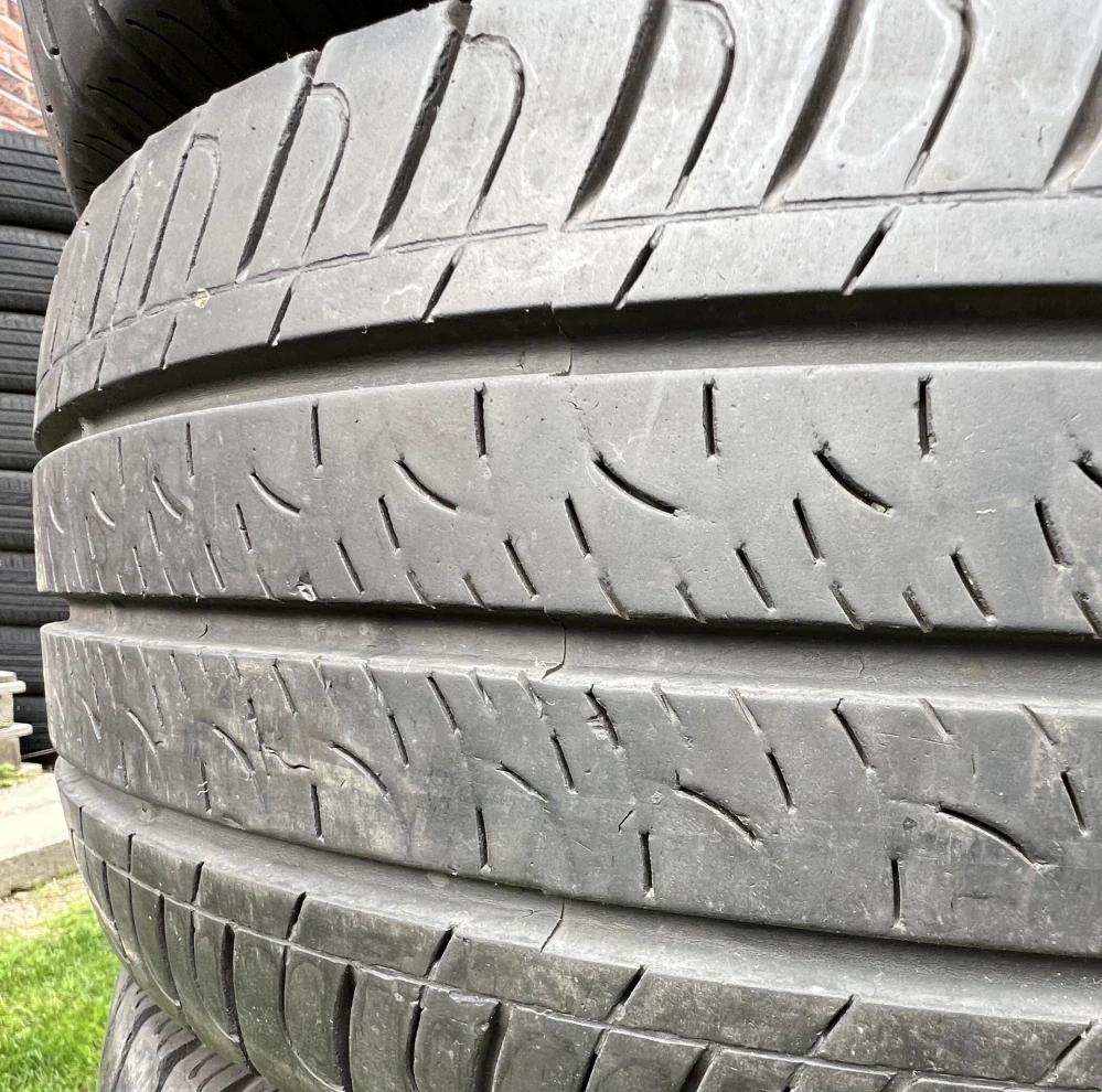 215/65 R16C 106/104H GoodYear (1220)