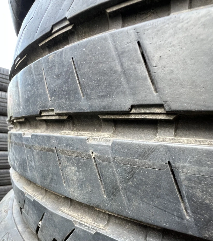 215/70 R15C 109/107S Continental ContiVanContact 100 (2420)