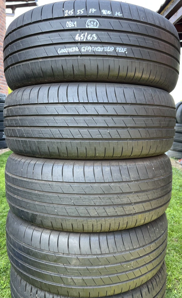 215/55 R17 98W XL GoodYear (0821)